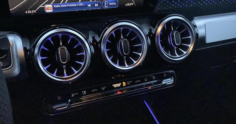 Mercedes-Benz GLB cena 289599 przebieg: 10000, rok produkcji 2023 z Więcbork małe 191